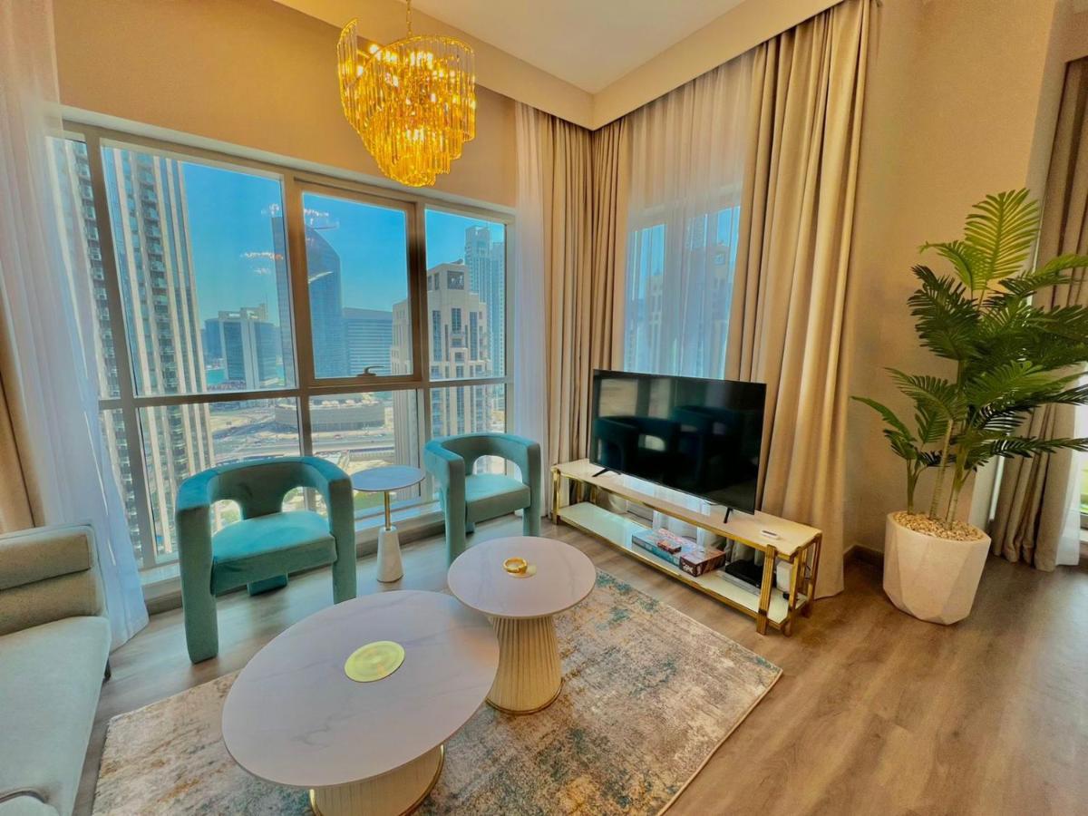 First Class 2Br With Burj Khalifa & Downtown View Dubai Eksteriør bilde